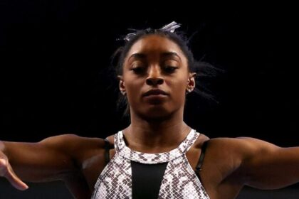 cropped-simone-bilesjpg-7.jpg